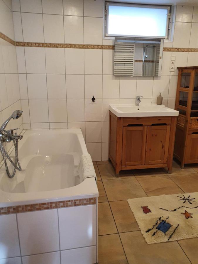 Gemuetliches Fachwerk Im Oberbergischen Apartment Wiehl Ngoại thất bức ảnh